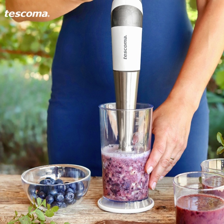 GrandCHEF cordless hand blender, with accessories
